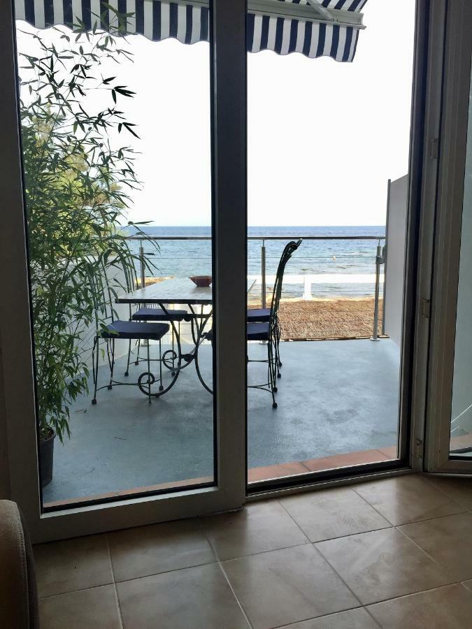 Villa Sunbeach Roquebrune-sur-Argens Eksteriør bilde